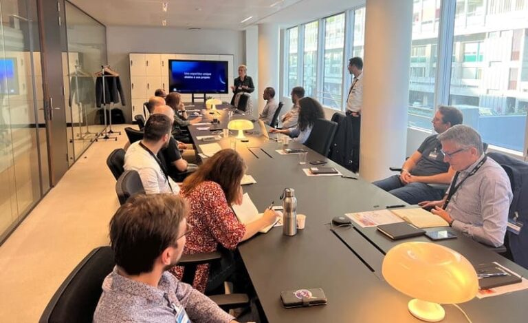Petit déjeuner au Microsoft Experiences Lab de Lyon